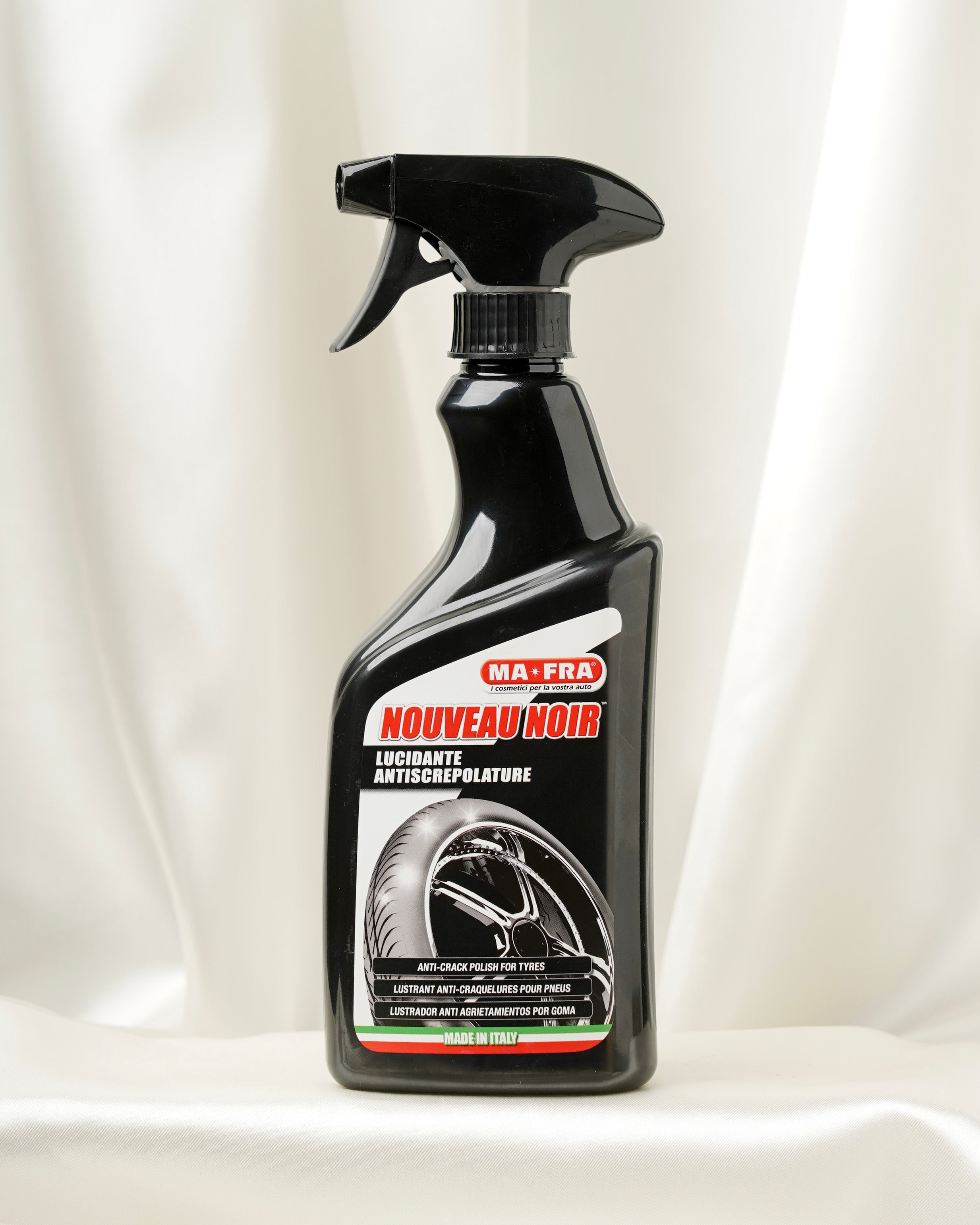 Image of Ma.fra - Nouveau Noir - Nero Gomme Spray